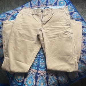 American Eagle Khakis 30x34